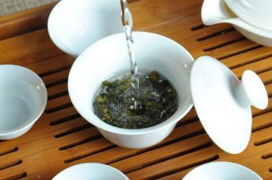 各類茶的注水方式，不同的茶泡茶時怎么注水