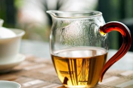 福鼎白茶能長時間悶泡嗎，老白茶可以悶著喝嗎？