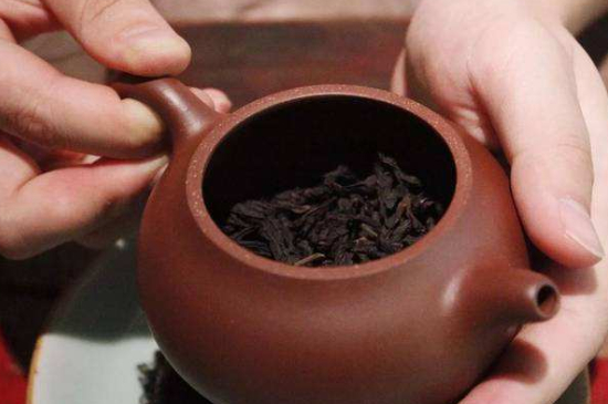 什么泥料的紫砂壺沖泡肉桂，武夷巖茶肉桂用哪種紫砂壺好？