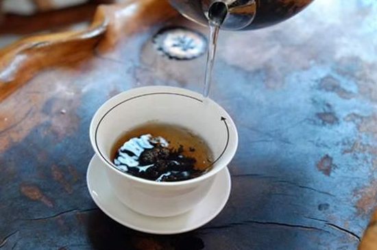 喝茶茶桌上的禮儀有哪些，泡茶待客十大禮儀不可不做！