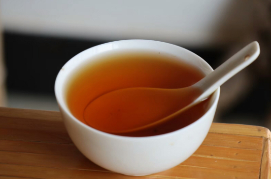 肉桂可以用紫砂壺沖泡嗎，紫砂壺能泡武夷巖茶肉桂用嗎？