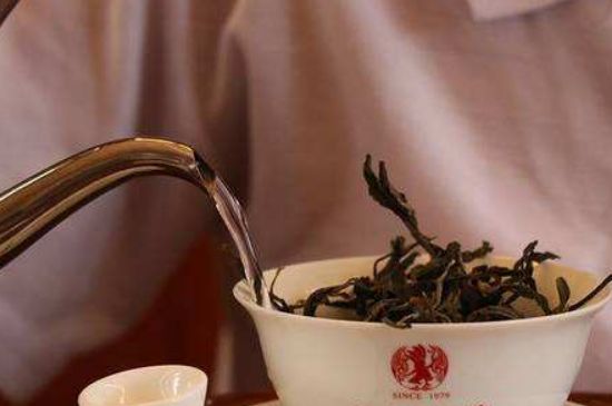 各類茶的注水方式，不同的茶泡茶時怎么注水