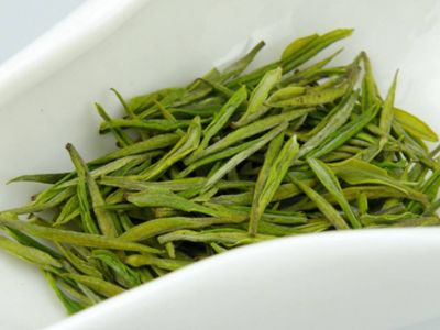 白茶顏色變黃還能喝嗎，發(fā)黃的白茶好不好？
