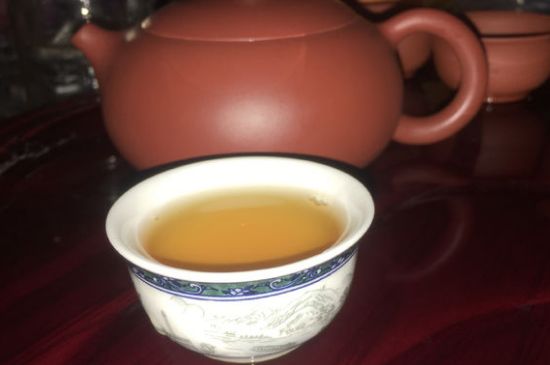 200一斤的茶葉算不算好，兩百一斤買的是中低檔茶