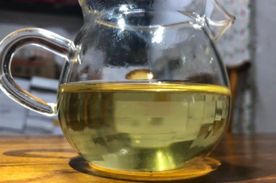 香精茶喝多了會怎么樣，茶葉加香精有什么害處？