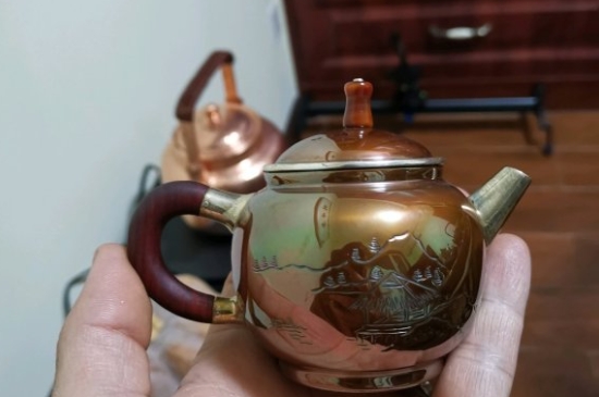 常見的七大材質(zhì)的茶具優(yōu)缺點(diǎn)，用什么材質(zhì)的茶具泡茶最好？