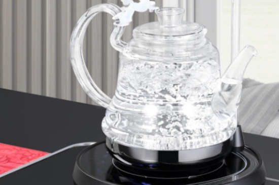 煮茶器和養(yǎng)生壺有什么區(qū)別，養(yǎng)生壺跟煮茶器哪個(gè)實(shí)用好用？