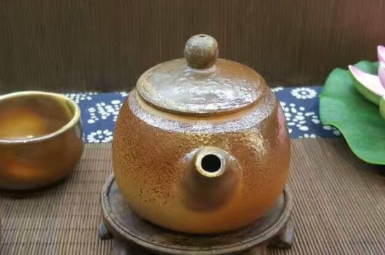 陶壺煮水的優(yōu)缺點(diǎn)，怎么挑選好的煮水陶壺？