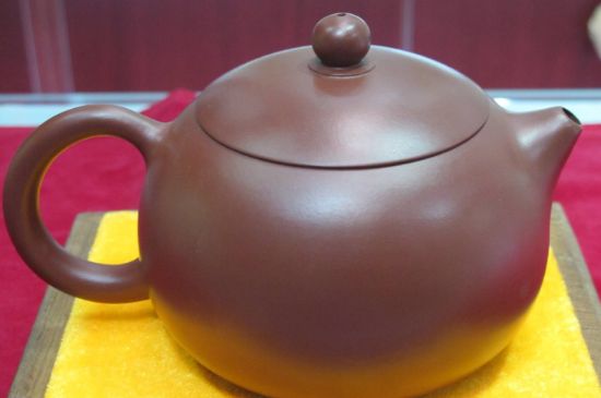 生普洱茶用什么泥料的紫砂壺，最合適生普的紫砂泥料