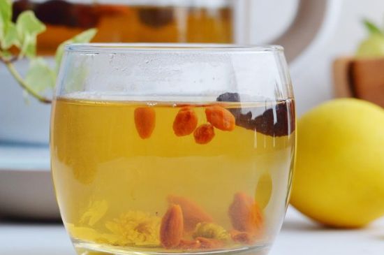 菊花茶的最佳搭配有哪幾樣，菊花茶和什么搭配喝效果好？