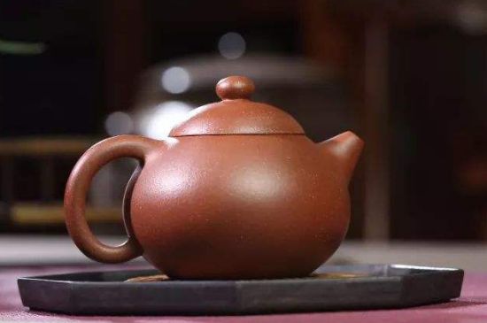 本山綠泥壺適合沖泡什么茶，紫砂壺本山綠最適合什么茶？
