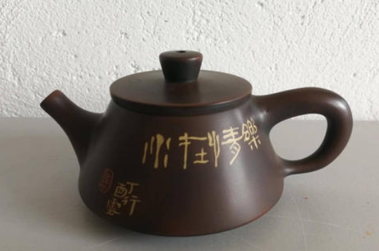 四大名陶哪個泡茶最好，中國四大名陶主要泡什么茶？
