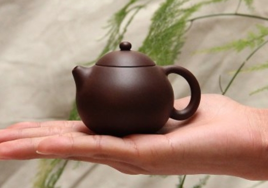 宜興紫砂壺四大經(jīng)典壺型叫什么，傳統(tǒng)紫砂四大名壺介紹