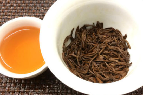 新茶和陳茶的區(qū)別，新茶和陳茶的介紹
