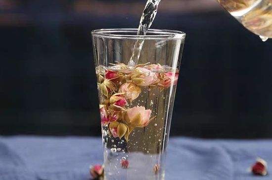 玫瑰花茶一周喝幾次，玫瑰花茶可以天天喝嗎？