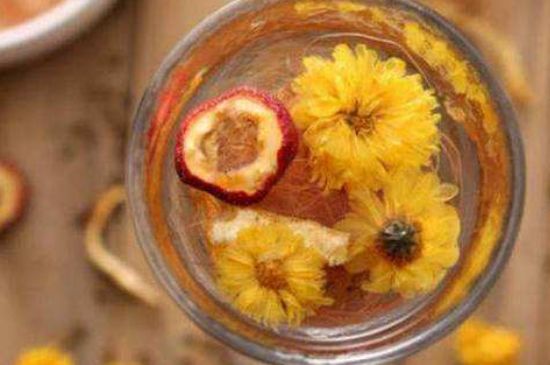 祛濕氣雙花茶，喝什么花茶祛濕氣排毒養(yǎng)顏