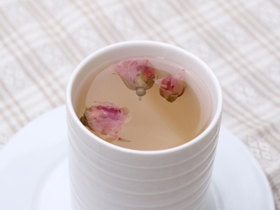 干玫瑰花泡前需要洗嗎，泡玫瑰花需要洗一下嗎？