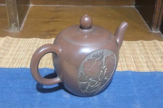廣西欽州坭興陶可以泡多種茶嗎，坭興陶是一壺一茶嗎?