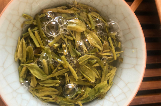 什么綠茶茶葉唇齒留香，哪個(gè)品種綠茶香氣好？