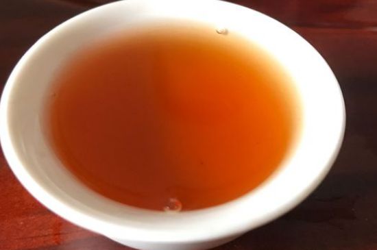 正山小種喝起來苦澀有點酸對嗎，正山小種發(fā)酸有害嗎