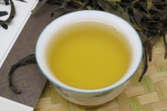 烏崠鴨屎香屬于哪類(lèi)茶，鳳凰鴨屎香是紅茶還是綠茶？