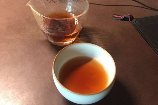 女人喝紅茶最佳時間，女人晚上喝紅茶好嗎