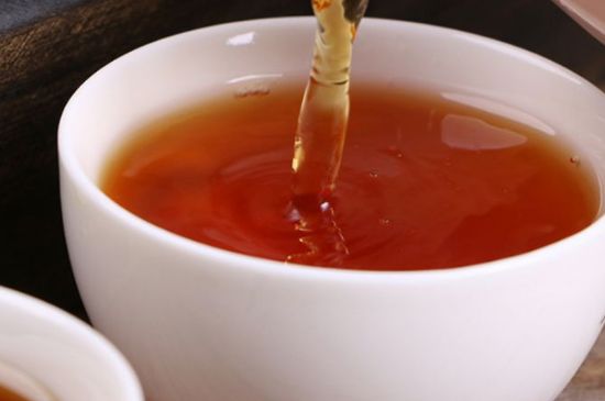 正山小種對胃好嗎，正山小種養(yǎng)胃還是傷胃