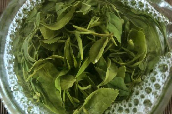 綠茶放了三年還能喝嗎，綠茶放久了喝了會怎樣
