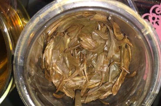 金駿眉有幾個(gè)品種分哪幾個(gè)級別？按茶樹劃分5個(gè)等級！