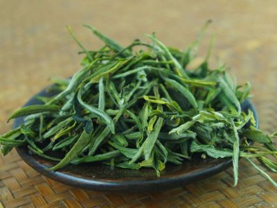 毛峰和毛尖哪個(gè)好一點(diǎn)，毛尖茶好還是毛峰茶好？