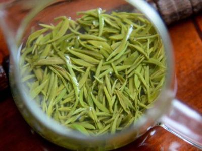 毛峰和毛尖哪個(gè)好一點(diǎn)，毛尖茶好還是毛峰茶好？