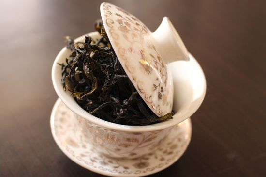烏崠鴨屎香屬于哪類(lèi)茶，鳳凰鴨屎香是紅茶還是綠茶？