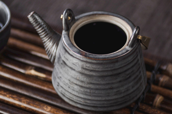黑茶用什么壺煮最好，黑茶用什么煮效果好？