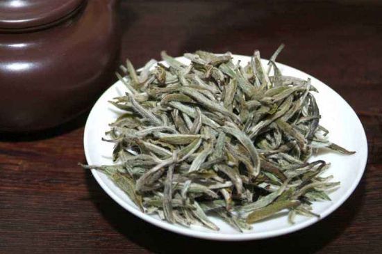 什么人不能喝白茶，白茶不宜什么人喝？