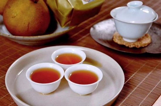為什么喝巖茶看不起別的茶，喝巖茶的看不上所有茶類？