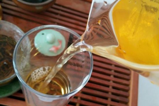 經(jīng)期喝紅茶有什么壞處，女性經(jīng)期可以喝紅茶嗎