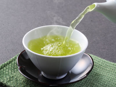 紅茶和綠茶的區(qū)別，常喝紅茶好還是綠茶好？