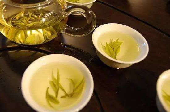 黃茶不適合哪些人喝，黃茶的功效與作用禁忌