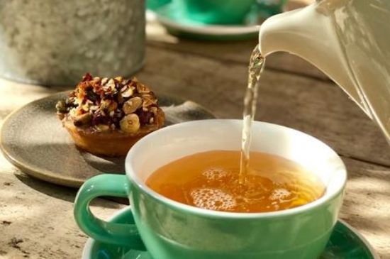 紅茶會(huì)加重濕氣嗎，喝什么茶能去除體內(nèi)濕氣