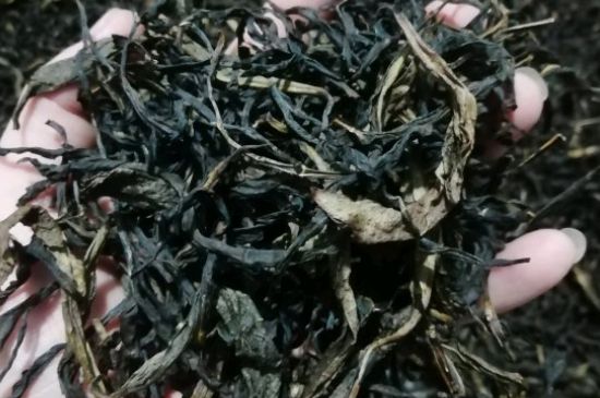 蜜蘭香好還是鴨屎香好，鳳凰單叢茶蜜蘭香和鴨屎香特點(diǎn)有哪些？