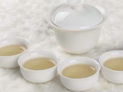 白茶煮好還是泡好喝，老白茶是泡還是煮？