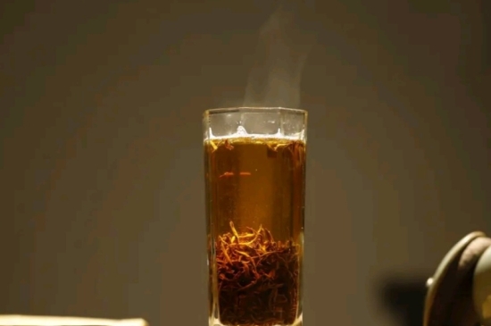 一天3杯紅茶抗癌，常飲紅茶對身體有好處！