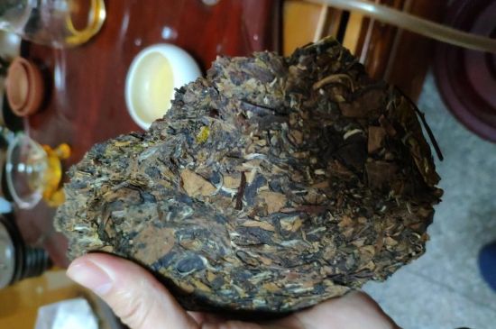 7年壽眉和2年白牡丹哪個(gè)好，老白茶壽眉與白牡丹的口感區(qū)別