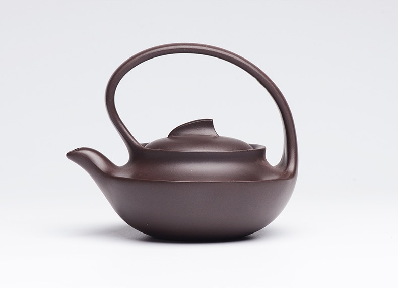 提梁精美紫砂壺，創(chuàng)意手工紫砂壺